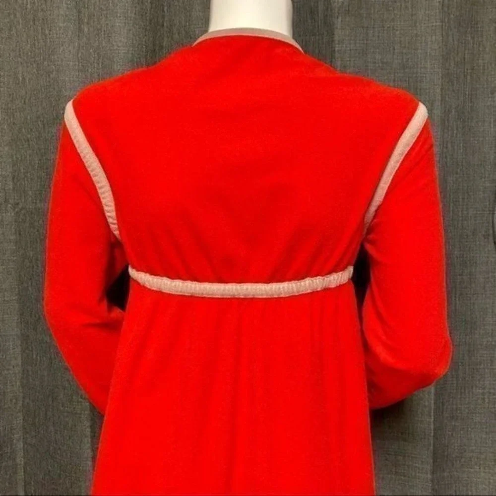 Vassarette vintage‎ 1960's robe/housecoat